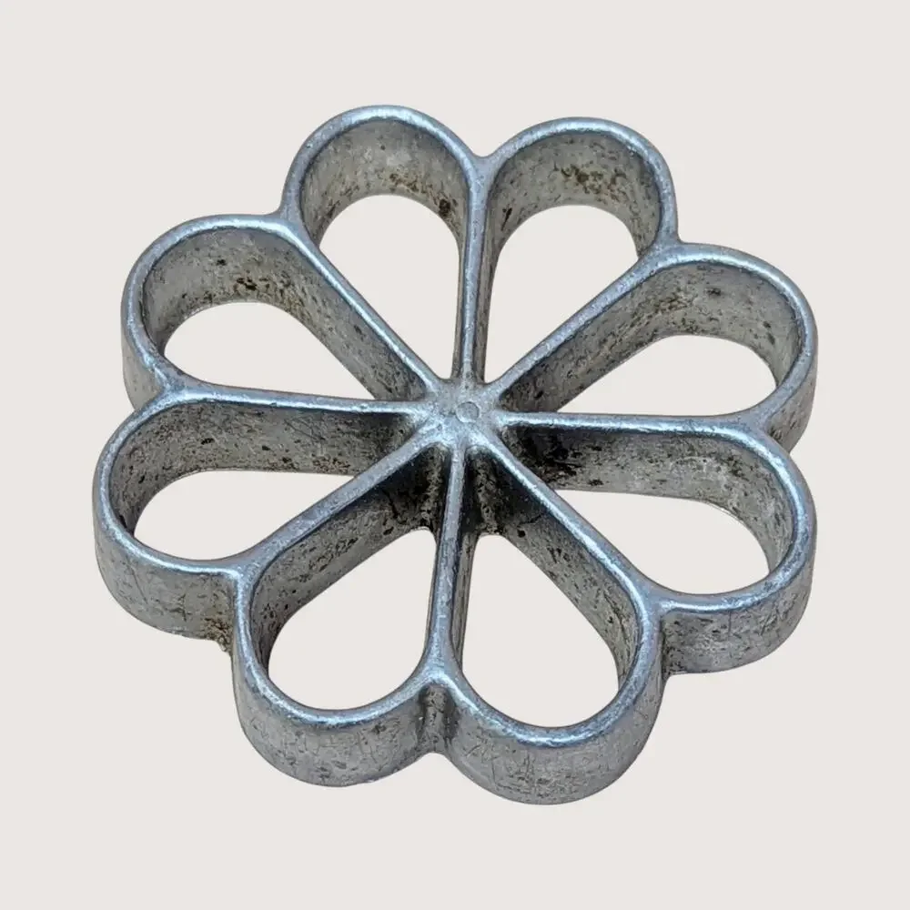 1970s Nordic Ware Cast Aluminum Double Rosette Timbale Iron Set